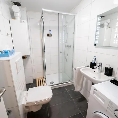 Truth - Kingsize Bett - Smart Tv - Modern - Top Anbindung Apartment Dortmund